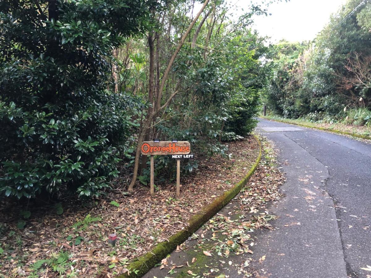 Cottage Orange House Yakushima Yakushima  Exterior photo