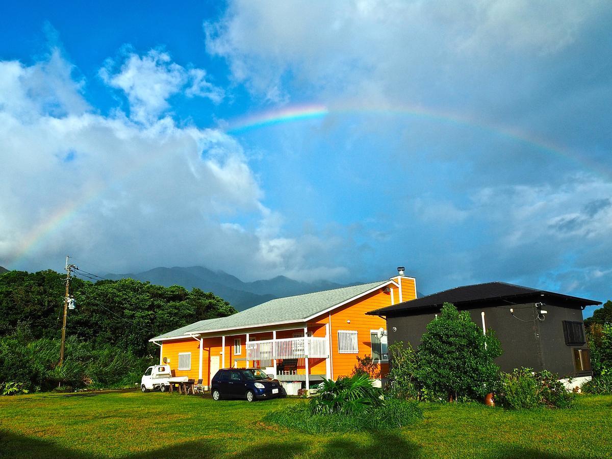 Cottage Orange House Yakushima Yakushima  Exterior photo